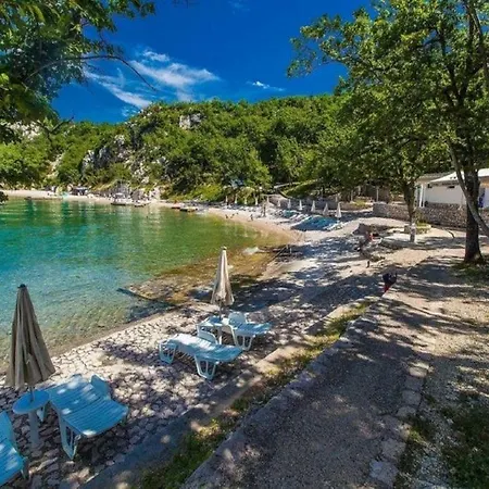 Гостевой дом Sobe Za Odmor Jadran 3*